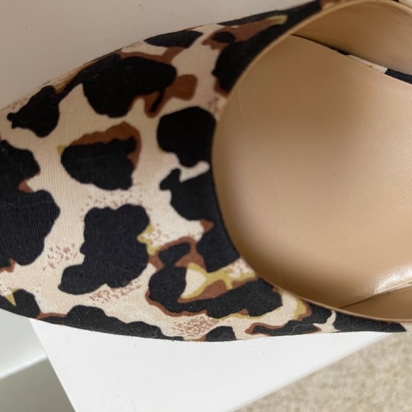 CABI LEOPARD KIKI 6020 NEW IN BOX ANKLE STRAP HEELS-SIZE 9 - Picture 7 of 8